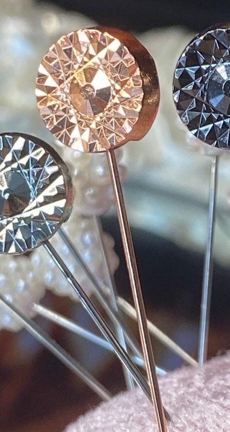 3 of rose gold metallic luxurious basic pins - Aynour.com
