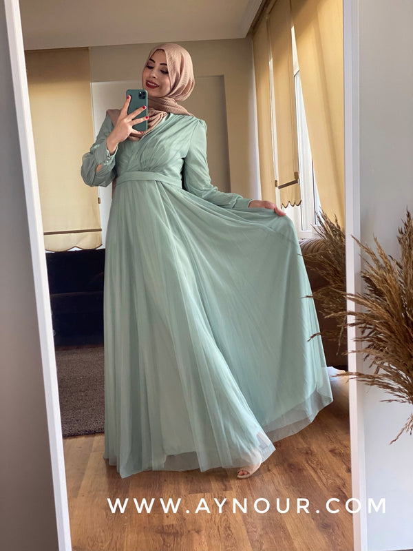 Adorable Princess Mint Modest Dress - Aynour.com