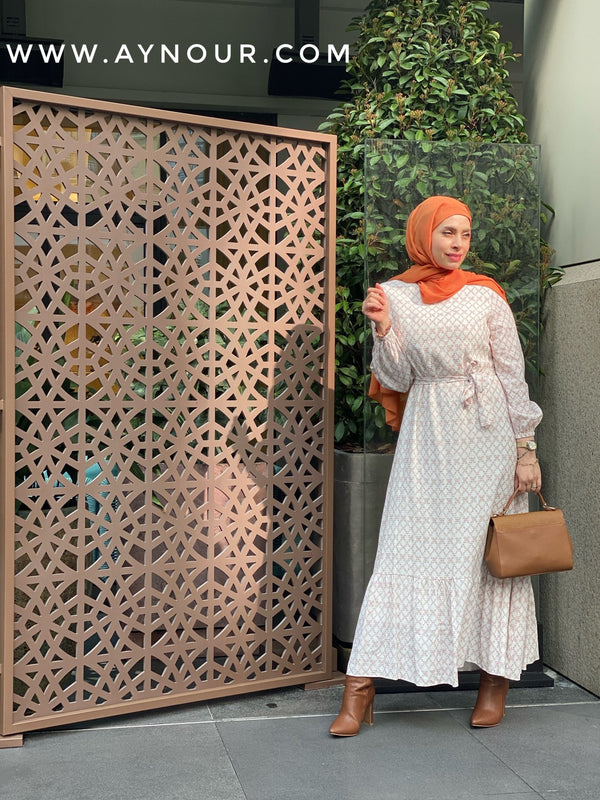 Adorable sunny and White shapes Modest Dress - Aynour.com