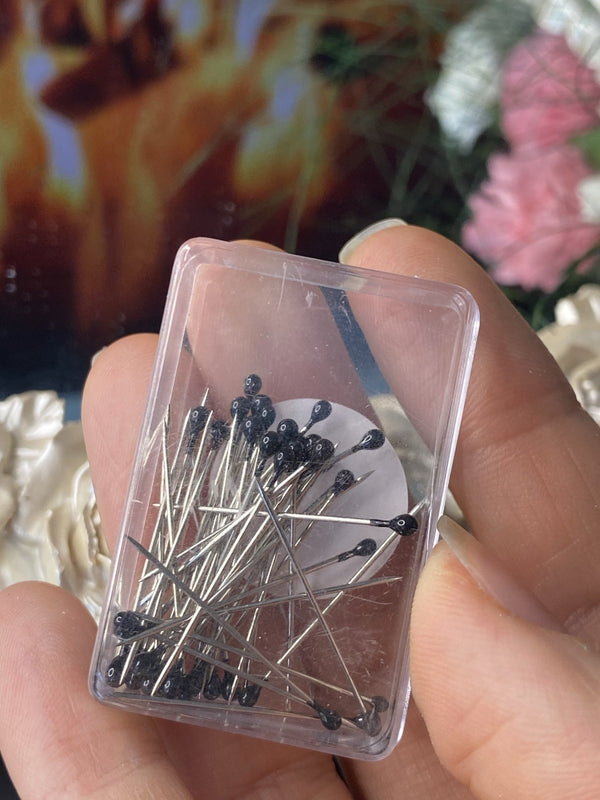 Black basic pins a box of 50 pin for daily use - Aynour.com