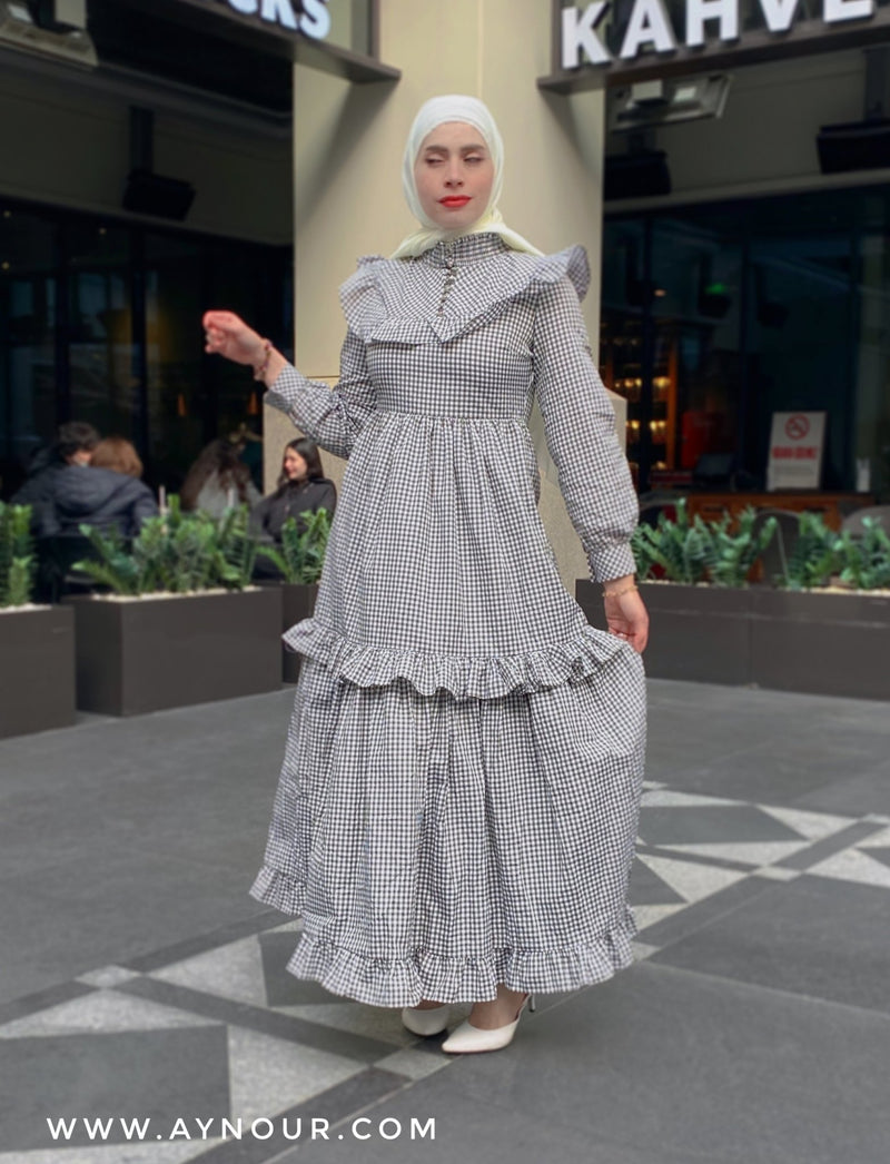 Cute lady mixed white Modest Dress spring collection 2021 - Aynour.com