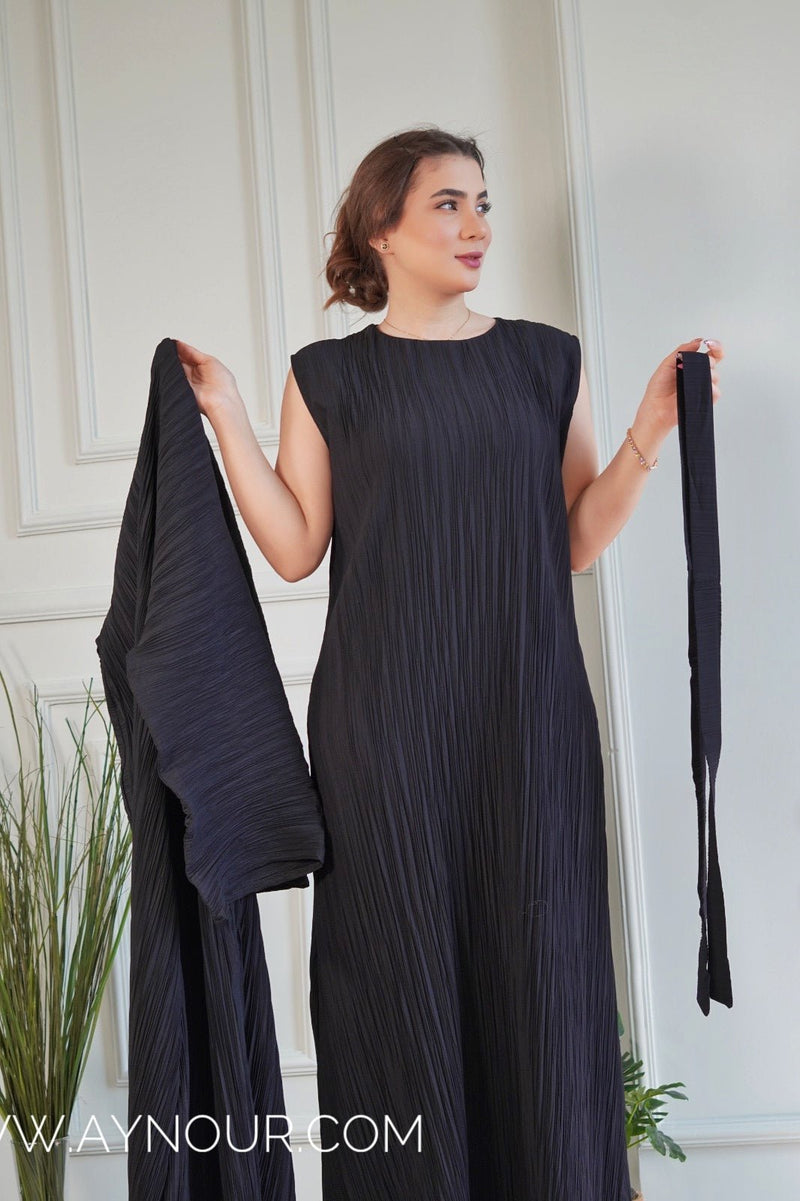 JOOD black luxurious platted abaya - Aynour.com