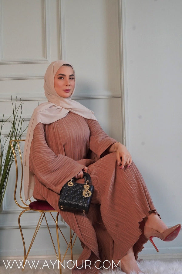 JOOD nuts brown luxurious platted abaya - Aynour.com