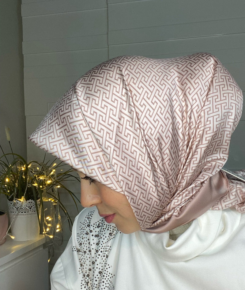 Rosy elite satin squared classy non transparent luxurious fabric Hijab 2021 - Aynour.com