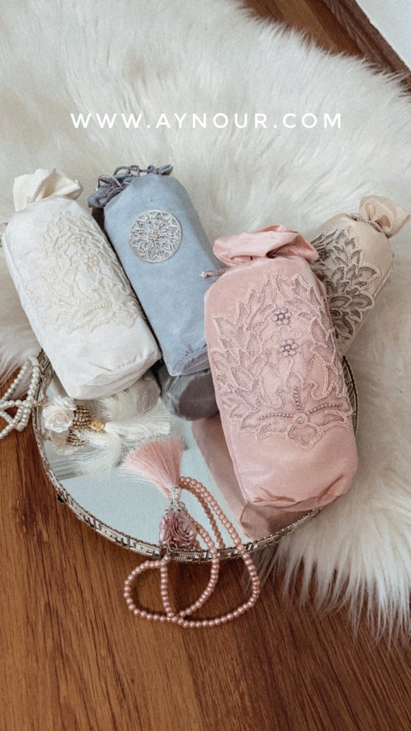 Rosy Prayer Rug-Islamic mat with luxurious bag Islam 2021 without the tesbeeh - Aynour.com