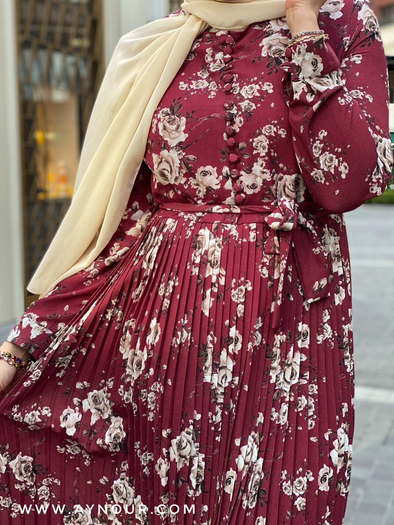 Ruby red with flowers Modest Dress with belt spring collection 2021 - Aynour.com