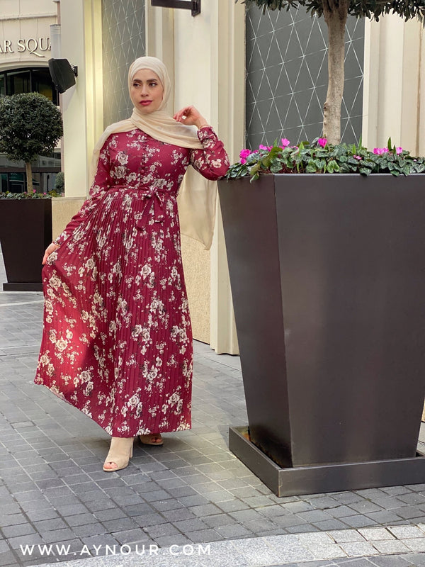 Ruby red with flowers Modest Dress with belt spring collection 2021 - Aynour.com