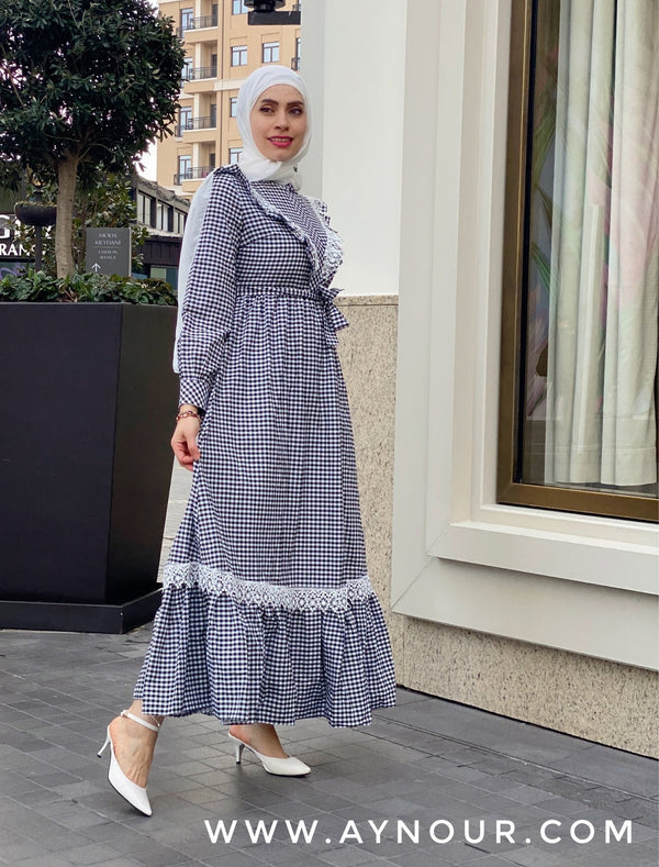 Sweet dreams black and white Modest Dress spring collection 2021 - Aynour.com