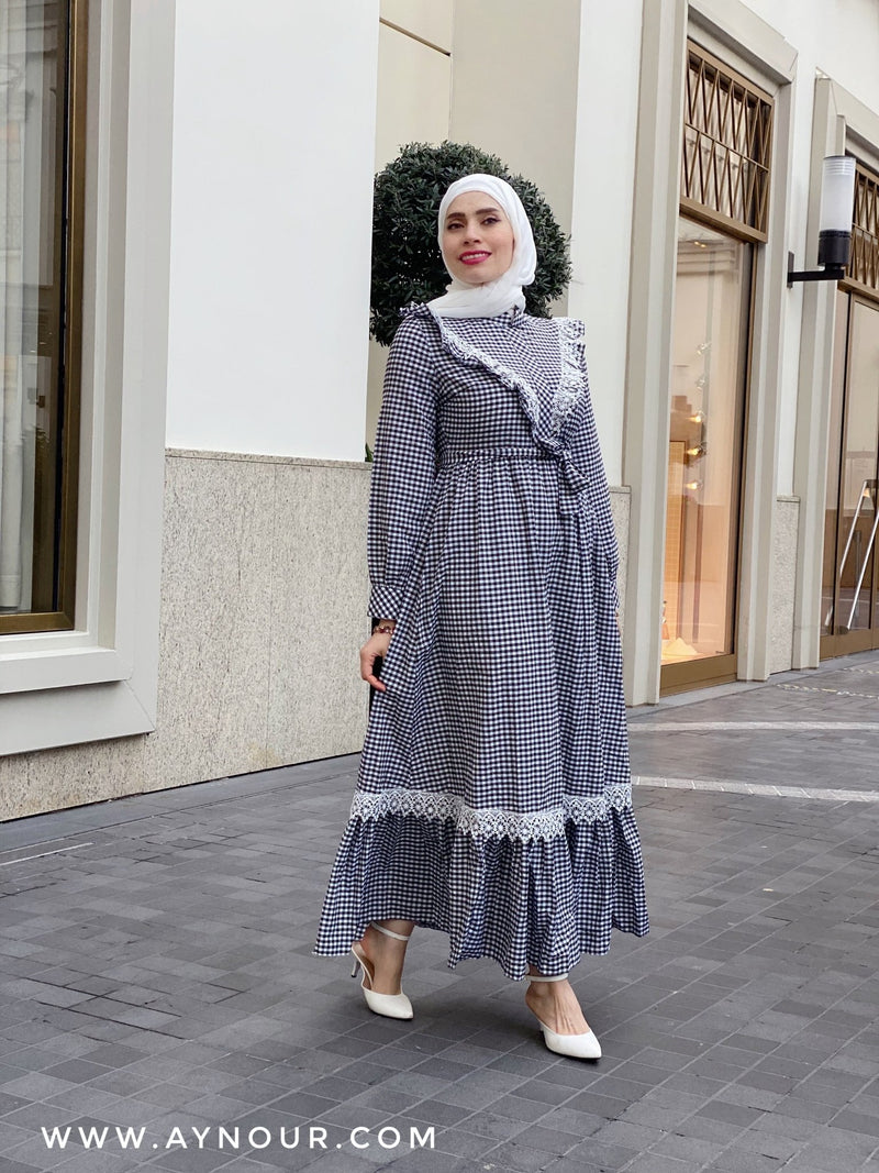 Sweet dreams black and white Modest Dress spring collection 2021 - Aynour.com