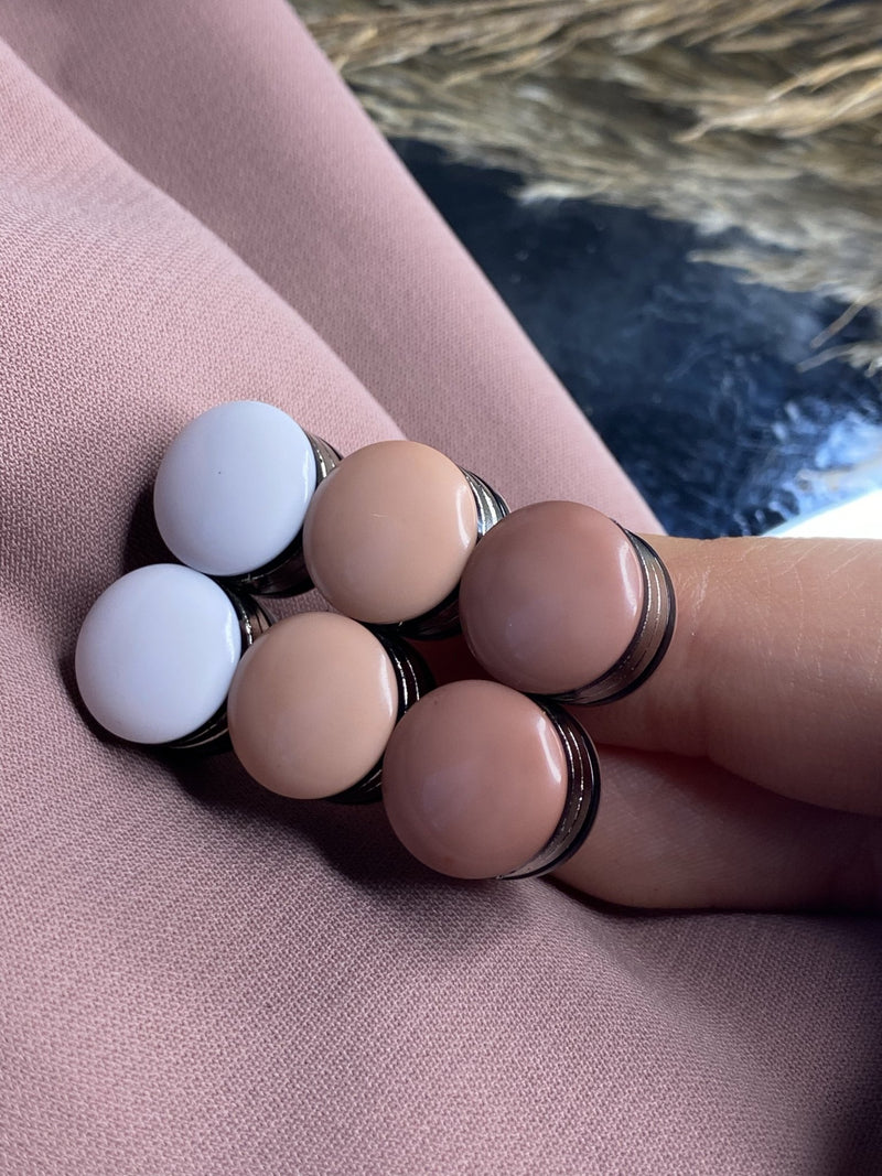 white casual Magnetic pin 2 pins luxurious color Hijab 2021 - Aynour.com