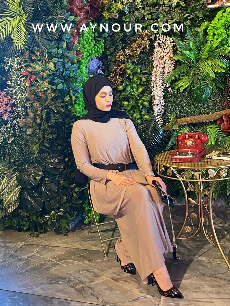 Wide one size Islamic classy suit 2 pieces top and pant - Aynour.com